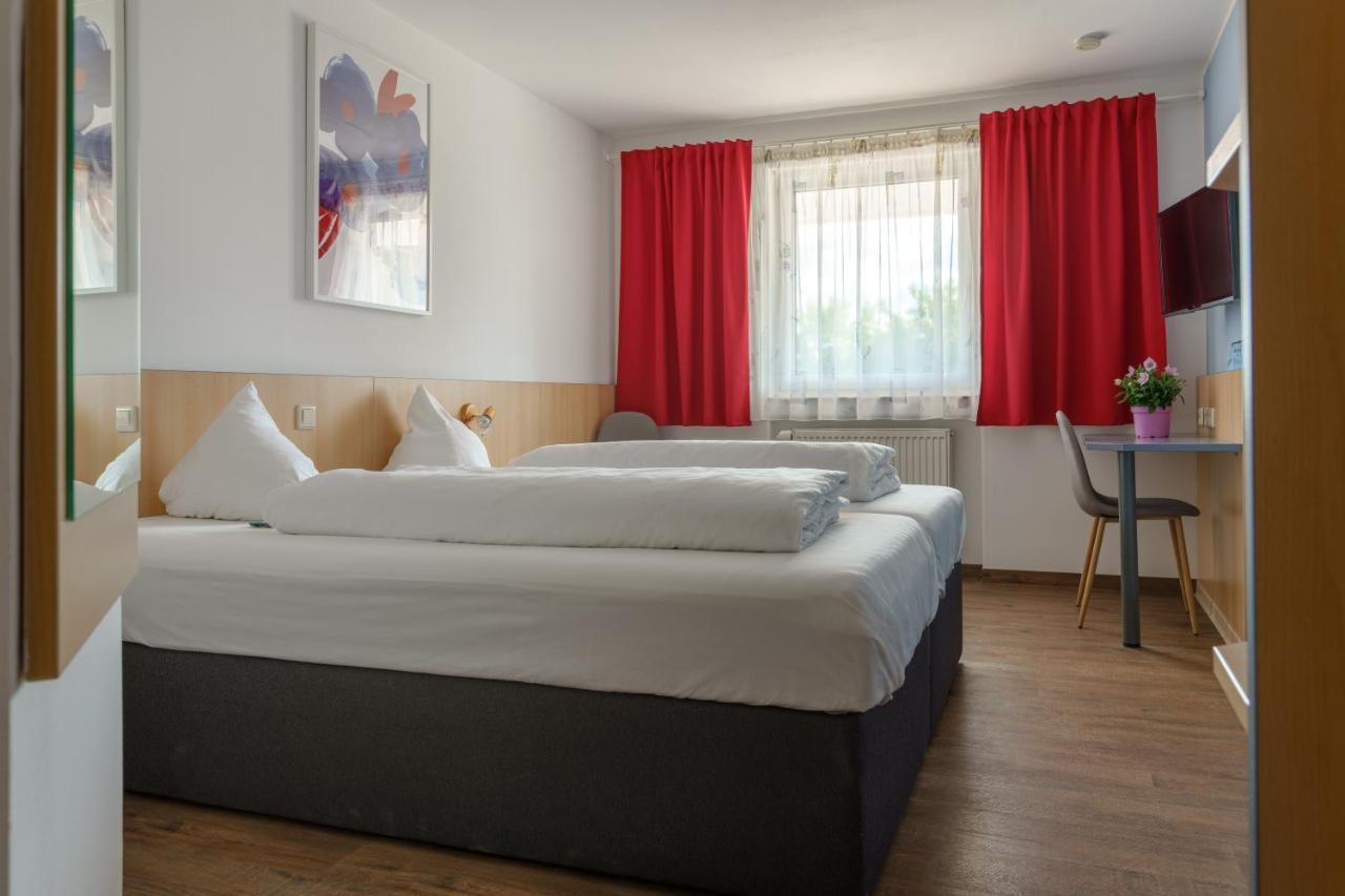 Motel Drei Koenig- Ihr Transithotel Heimsheim Ngoại thất bức ảnh