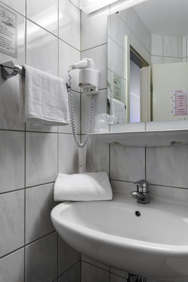 Motel Drei Koenig- Ihr Transithotel Heimsheim Ngoại thất bức ảnh