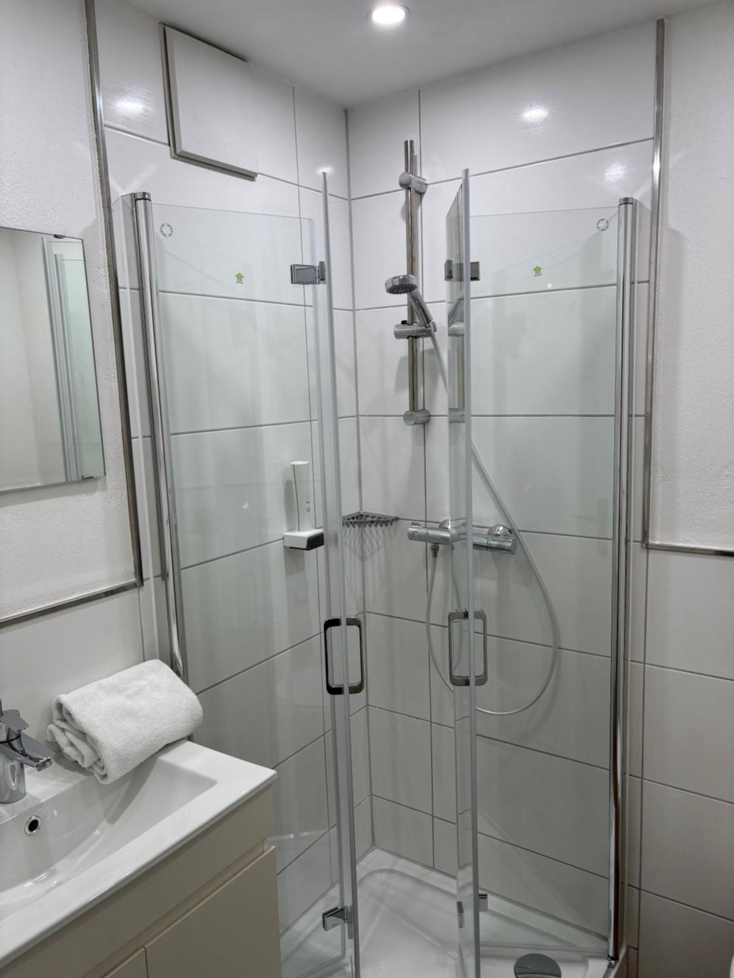 Motel Drei Koenig- Ihr Transithotel Heimsheim Ngoại thất bức ảnh