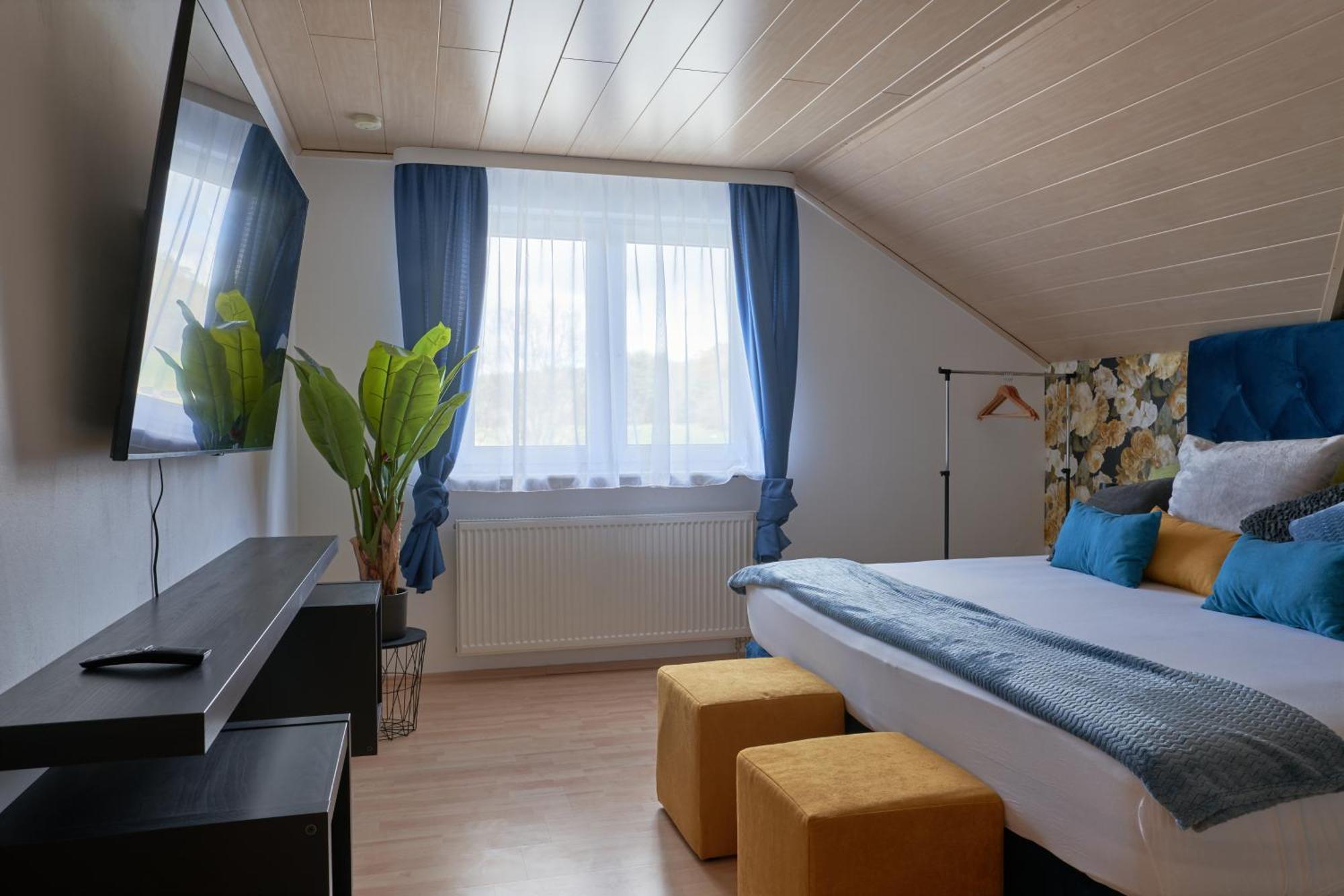 Motel Drei Koenig- Ihr Transithotel Heimsheim Ngoại thất bức ảnh